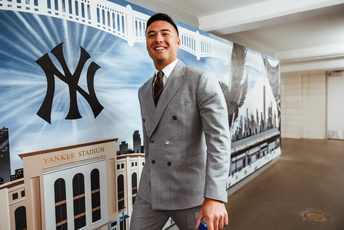 Anthony Volpe arrives to the stadium for Opening Day.