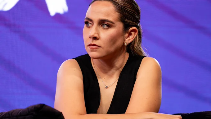 Ana Gaby Paz, portera de Rayadas, durante el evento "M En la Vida y en la Cancha".