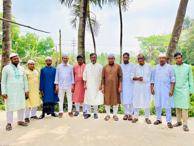 Happy Eid-ul-Fitr to all.

 🌙 ✨ Eid Mubarak 🌙 ✨