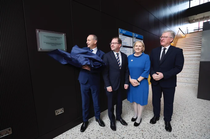 An Taoiseach Micheál Martin TD unveils a plaque to mark the official opening of the Polaris Building with James Lawless TD, Minister for Further and Higher Education, Research, Innovation and Science, Brid Horan, Chancellor of Dublin City University and Prof Dáire Keogh, President of Dublin City University Photo: Kyran O'Brien