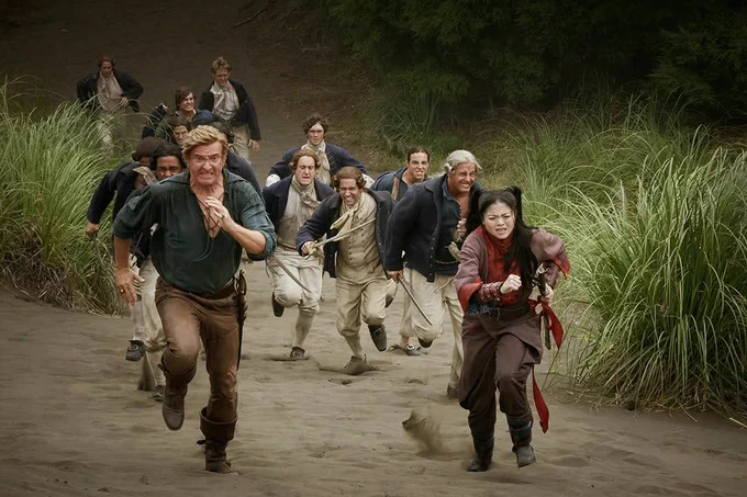 Picture from S2 E8, Where Stede and Zheng are running from the colonizers on the beach