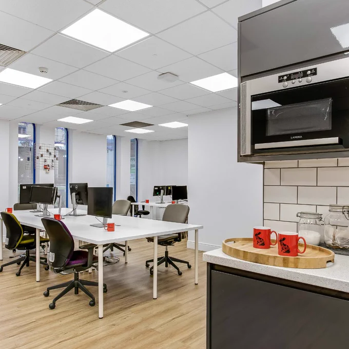 Serviced Office Bournemouth, Office Space Plymouth, Meeting Rooms Exeter, Venaspace Offices