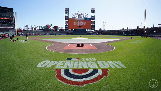 Photo of Oracle Park during pregame warmups