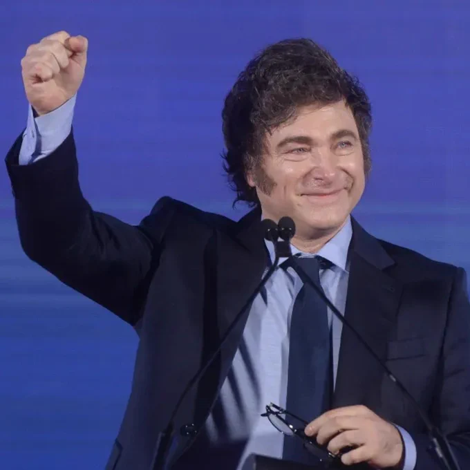 2025 Genesis Prize Laureate, Argentinian President Javier Milei, traveled to Mar-a-Lago to receive the "Lion of Liberty" award for his defense of free markets and conservative values. Milei was selected as this year’s Genesis Prize awardee for his unequivocal support of Israel and for his extraordinary success in reforming Argentina’s economy, reducing inflation from 25% per month to 2.4% in just one year.