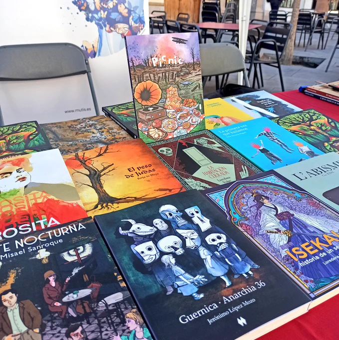 Pícnic de Fernando Arrabal, publicado por Ediciones Mutis en su versión ilustrada.