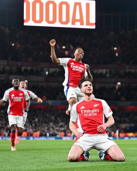 Declan Rice celebrates.