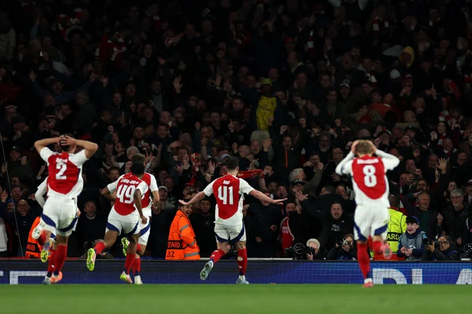 The Arsenal players are in disbelief after Declan Rice's goal.