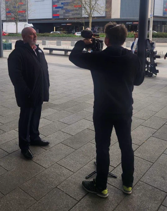 Mick Whelan ASLEF General Secretary speaking to a news camera