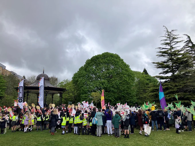 Children celebrating St George's Day