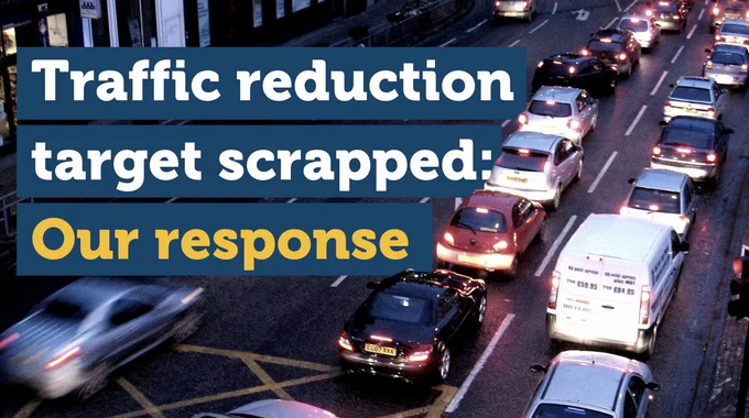 Traffic reduction target scrapped: Our response [Image of traffic at Charing Cross, Glasgow]