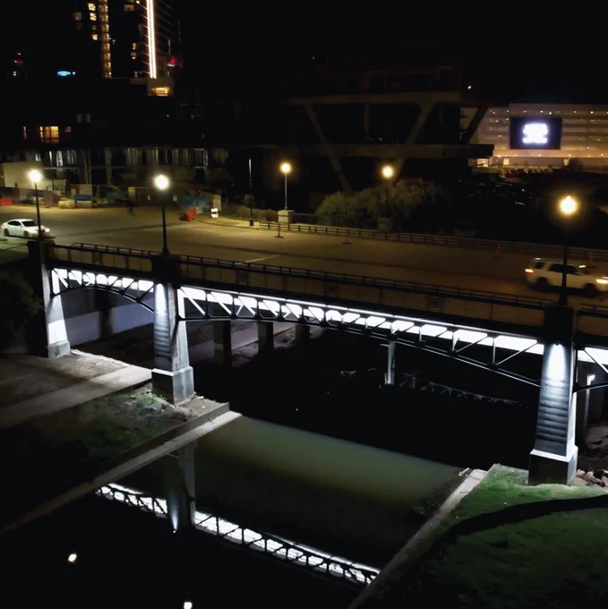 Check out this installation here>> https://www.colorkinetics.com/global/showcase/kim-brimer-bridge
