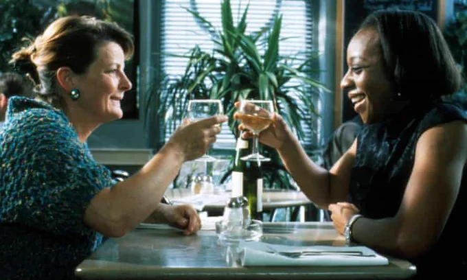 A still from Secrets & Lies featuring Cynthia Purley and Hortense Cumberbatch played by Brenda Blethyn and Marianne Jean-Baptiste respectively.