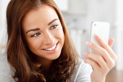 4 Ways To Make Your Online Dating Profile Stand Out
