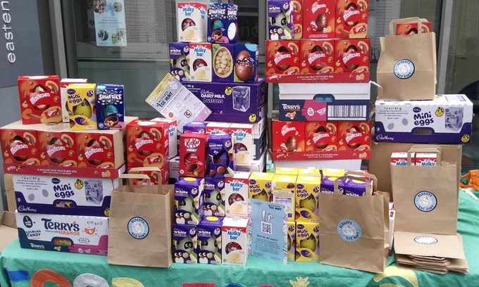 Donation of Easter eggs