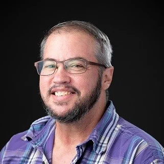 head shot of Alex Mohr
