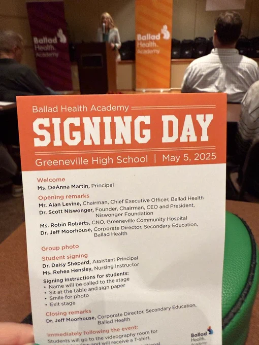 DevilMed signing day 2025 - picture 1