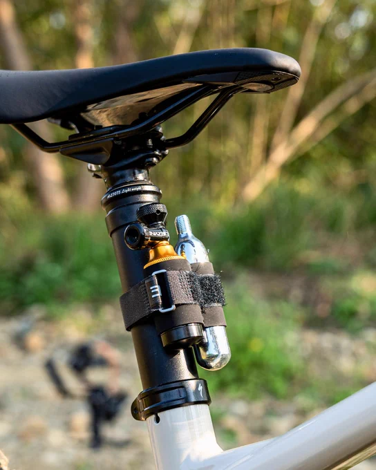 PREMIUM CO2 INFLATOR KIT FOR TUBELESS TIRES
