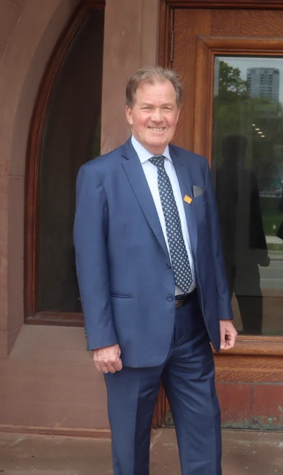 Every woman and child deserves to feel safe in Ontario and across Canada.

Wearing the moose hide pin today reflects a commitment to protect women and children, and it honours the Indigenous-led movement behind #MooseHideCampaignDay.

Learn more about the initiative at https://moosehidecampaign.ca/