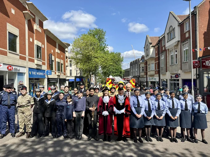 Picture of the Mayor of Sutton and deputy mayor with the local cadets units on Sutton high street