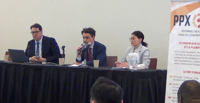 Eric Champagne (CoG - uOttawa)  Antoine Brunelle-Côté  (Treasury Board of Canada Secretariat) Cintia Quiroga ( Office of Public Policy Research and Outreach - uOttawa)