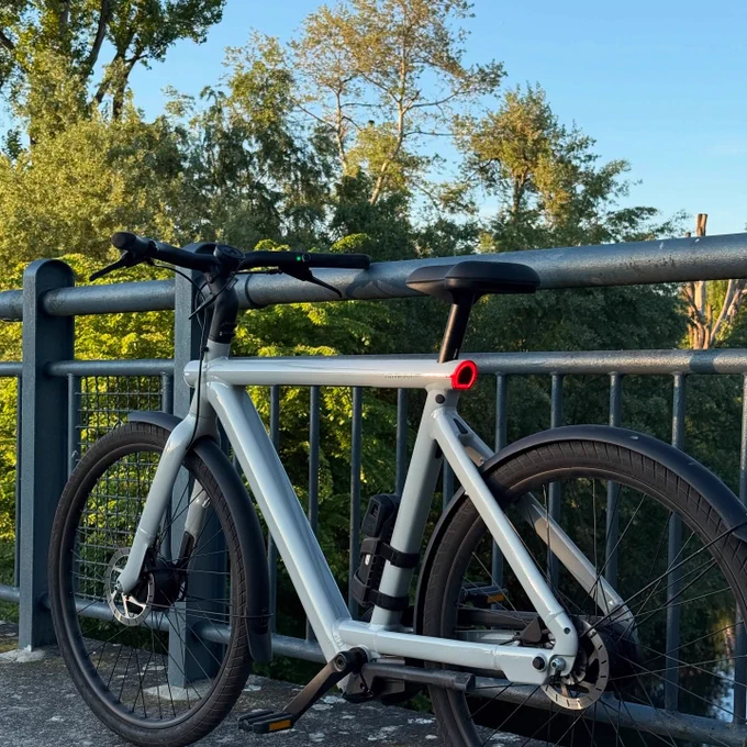 vanmoofer.com
