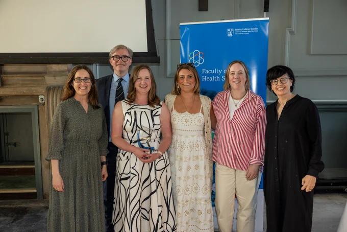 Eilish King with Discipline staff and Prof Doherty, Head of School of Medicine at the awards