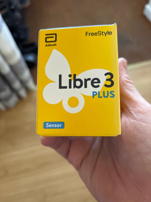A libre 3 plus cgm sensor box 
