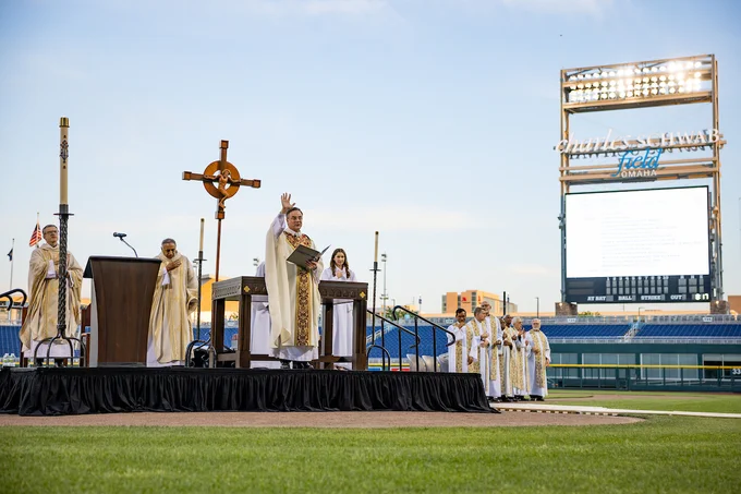 Father Hendrickson presides over Creighton's baccalaureate mass.