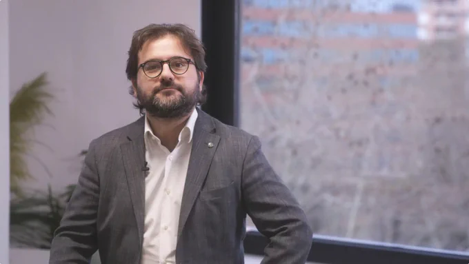 Oriol Martínez, president i fundador de GasN2, destaca com la col·laboració estratègica amb la universitat, a través dels Doctorats Industrials, ha estat fonamental per posicionar l'empresa a l'avantguarda tecnològica en la captura i valorització del CO₂​, impulsant solucions reals als reptes mediambientals del planeta.