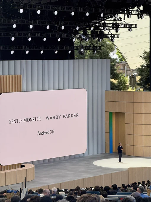 Big reveal for Android XR at #GoogleIO! 🕶️ Google is officially partnering with GENTLE MONSTER & WARBY PARKER