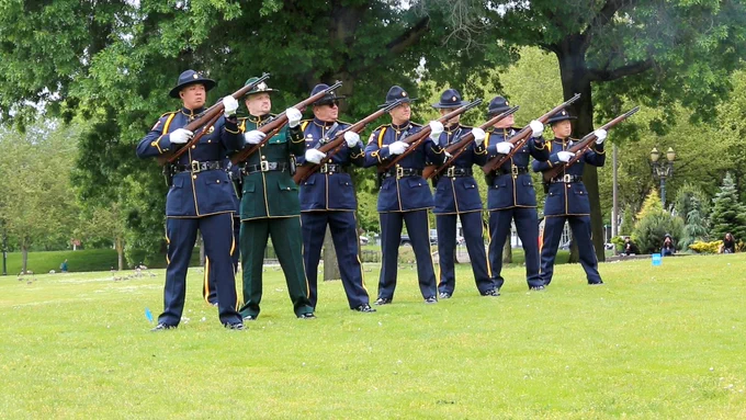 Salute