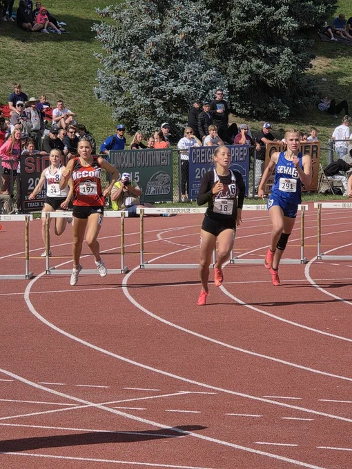 Darnell_300_hurdles_curve