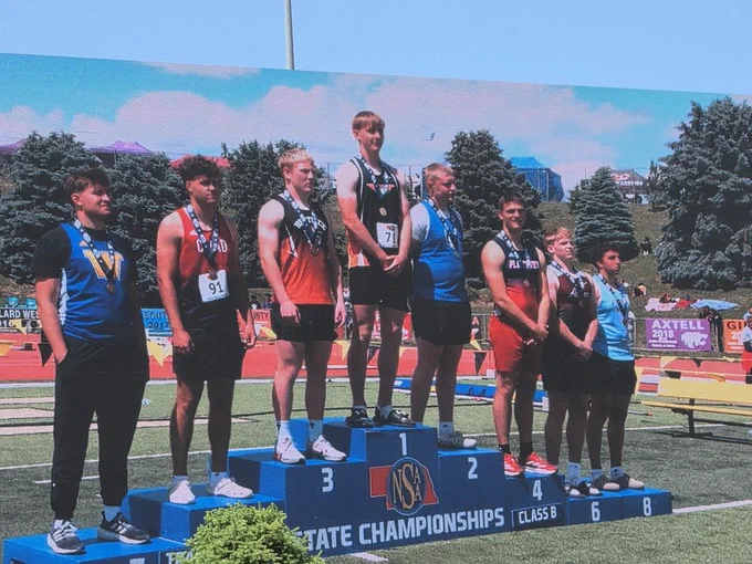 Logan_Rowell_Podium