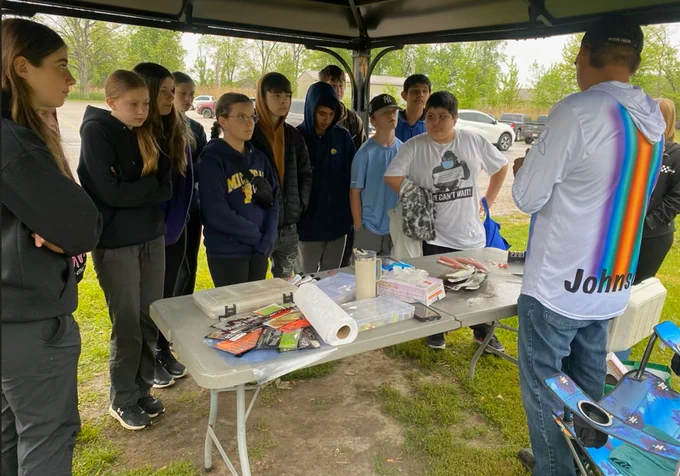 Grade 7/8s at Bkejwanong