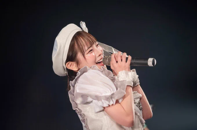 すごい幸せそうな顔してる☺️ˊ˗

「うみちゃん落ちサビ頑張ってー！」
震えました。゜(´⊃ω⊂｀)゜。

うみはやっぱりステージで輝いてる
自分が1番好き❕❕❕