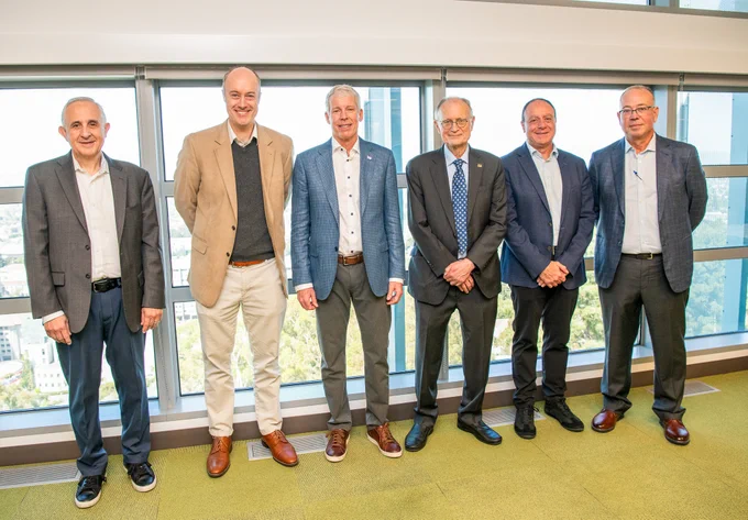 Energy Secretary Chris Wright and Lab Director Mike Witherell meet with executives from Dell and NVIDIA at Lawrence Berkeley National Laboratory (Berkeley Lab), 05/29/2025.