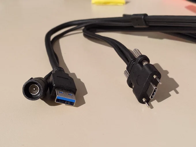 USB-A 3.1   DC barrel jack to USB-C with side screw locking from a Creality CR-Scan Raptor
