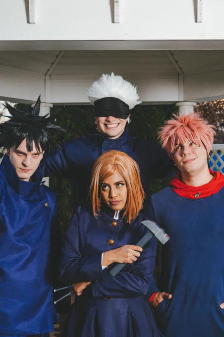 Gojo, Nobara, Megumi, and Yuuji cosplay from Jujutsu Kaisen

Accounts on insta: 
Gojo: @cowdemon 
Yuuji: @sussurrarcosplay
Megumi: @willthechamp 
Nobara: @krashedcosplay

📸: @j.a.d.e.g.r.e.e.n.e on insta