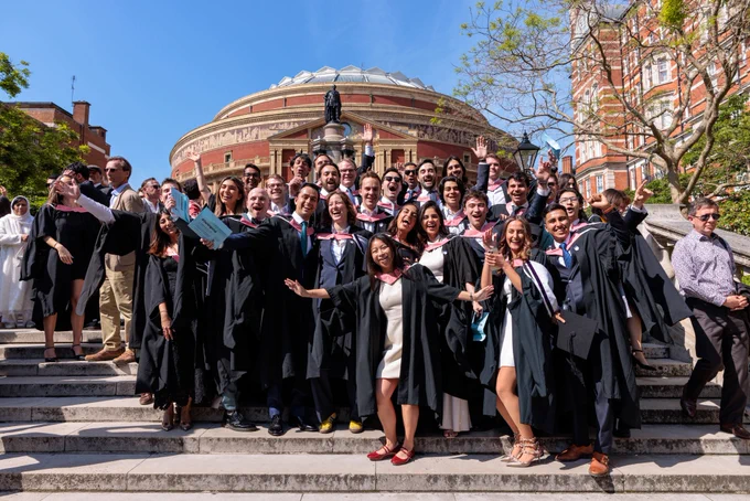 Graduates outside of the Royal Albert Hall