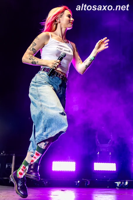 GIRLI performs at Vestrock 2025 at Buitenvest in Hulst, Netherlands on May 31, 2025. 
ALTOSAXO Music Apparel 
https://www.altosaxo.net/