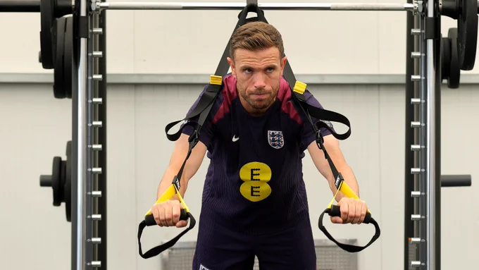Jordan Henderson in the gym at training camp in Spain