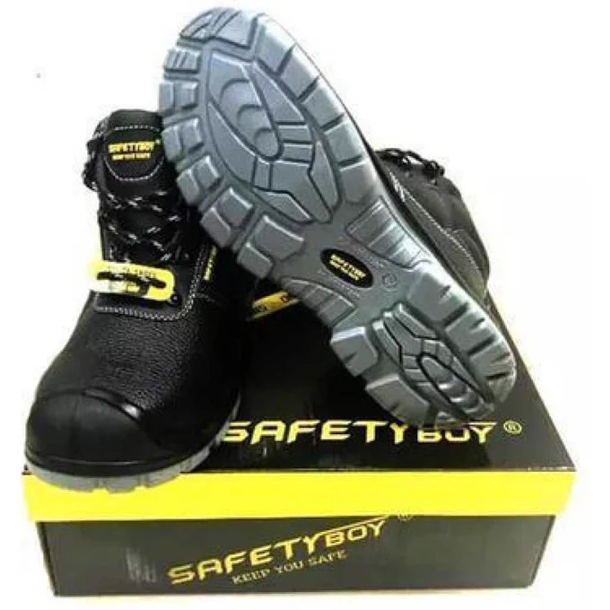 ✅ Stay protected in every emergency with trusted safety footwear from #UgandaFireExperts! From #SafetyGiant SB Safety Footwear, #CATSafety Boots, and #SafetyMasrShoes to the Baillie Gifford Prize .🔥👢

Call: 256 774 228 778 /  256 701 228 778
