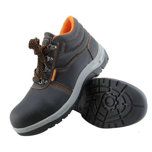 ✅ Stay protected in every emergency with trusted safety footwear from #UgandaFireExperts! From #SafetyGiant SB Safety Footwear, #CATSafety Boots, and #SafetyMasrShoes to the Baillie Gifford Prize .🔥👢

Call: 256 774 228 778 /  256 701 228 778
