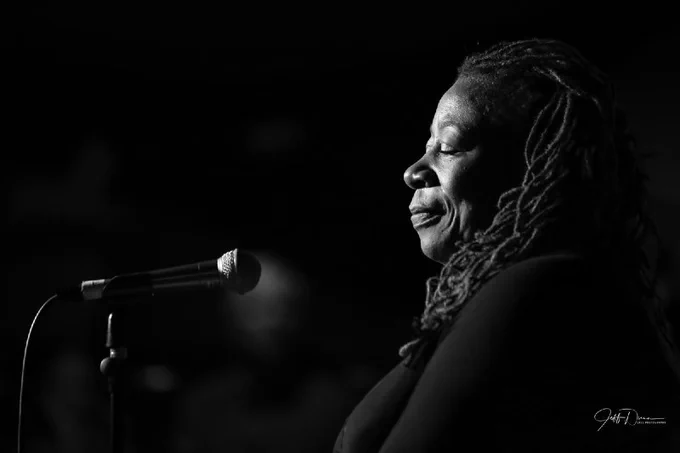 Linda Hale at Detroit Jazz Workshop (Summer Jazz Week) at Cliff Bell's, July 6, 2018. 11 x 14 in. Photo by Jeff Dunn.