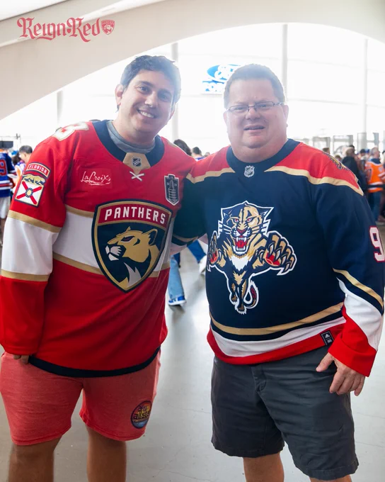 Cats fans on the concourse at Rogers Place