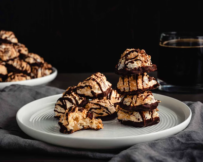 Toasted Coconut & Candied Pineapple Macaroons