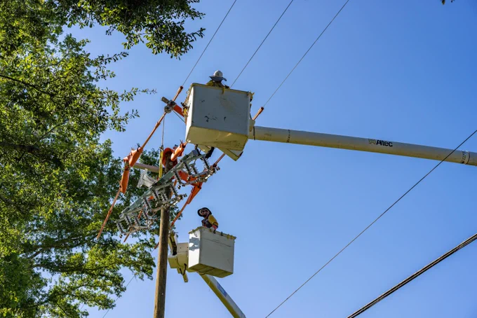 
Georgia Power Grid Improvement-14.jpg
(42 MB)
Write alt text here...