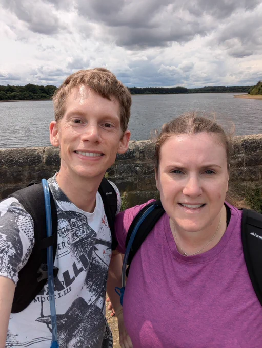 https://fundraise.cancerresearchuk.org/team/siobhan-and-pete 