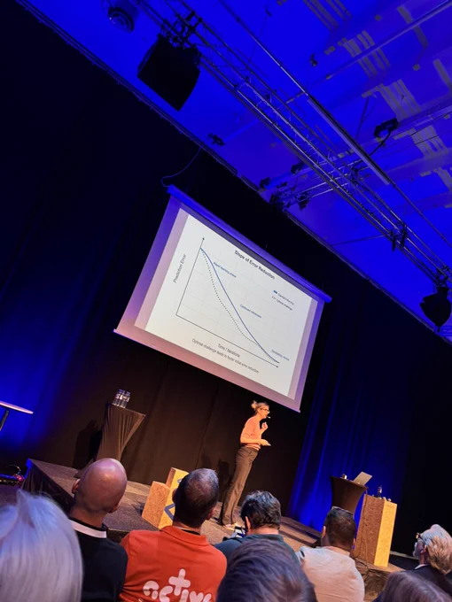 Maria Sundell on the DevSum keynote stage