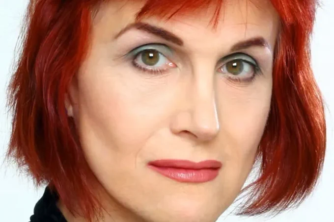 Adèle Anderson